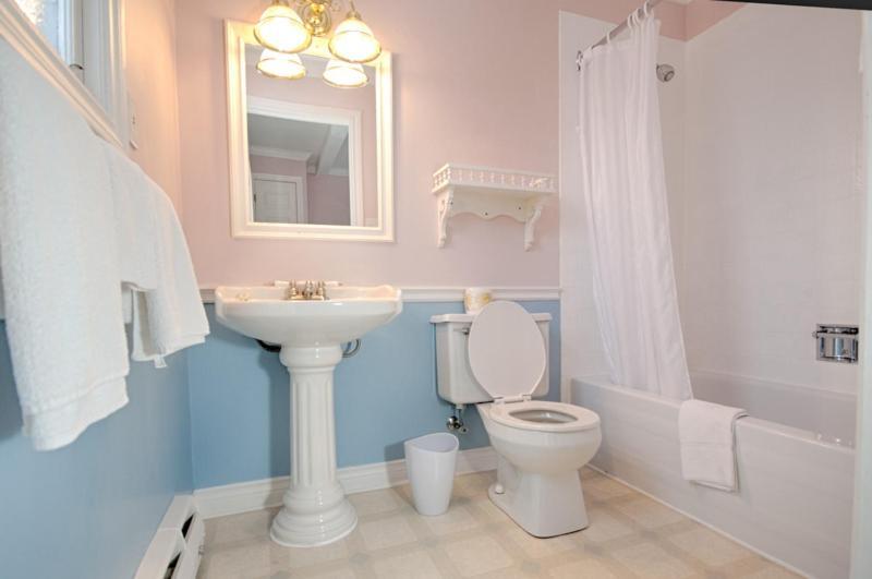 Baddeck Inlet Telegraph House Motel חדר תמונה