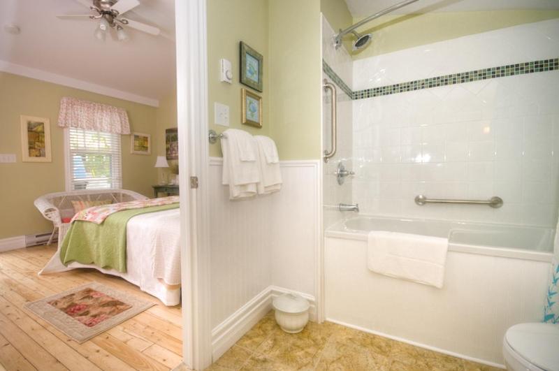 Baddeck Inlet Telegraph House Motel חדר תמונה