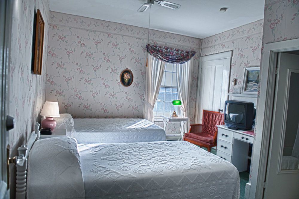 Baddeck Inlet Telegraph House Motel מראה חיצוני תמונה