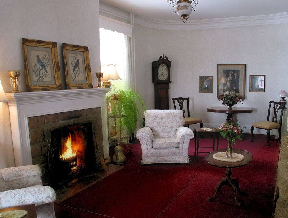 Baddeck Inlet Telegraph House Motel מראה חיצוני תמונה