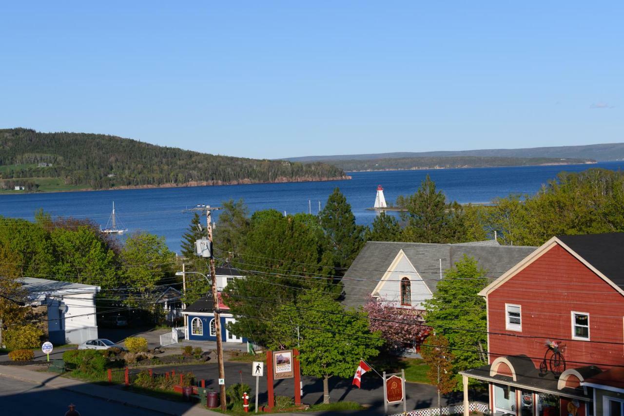 Baddeck Inlet Telegraph House Motel מראה חיצוני תמונה