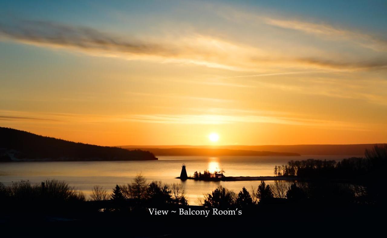 Baddeck Inlet Telegraph House Motel מראה חיצוני תמונה
